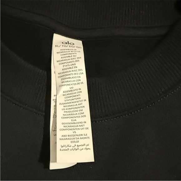 Alo Black Crewneck Sweatshirt – Unisex – Size XL - Picture 3 of 3